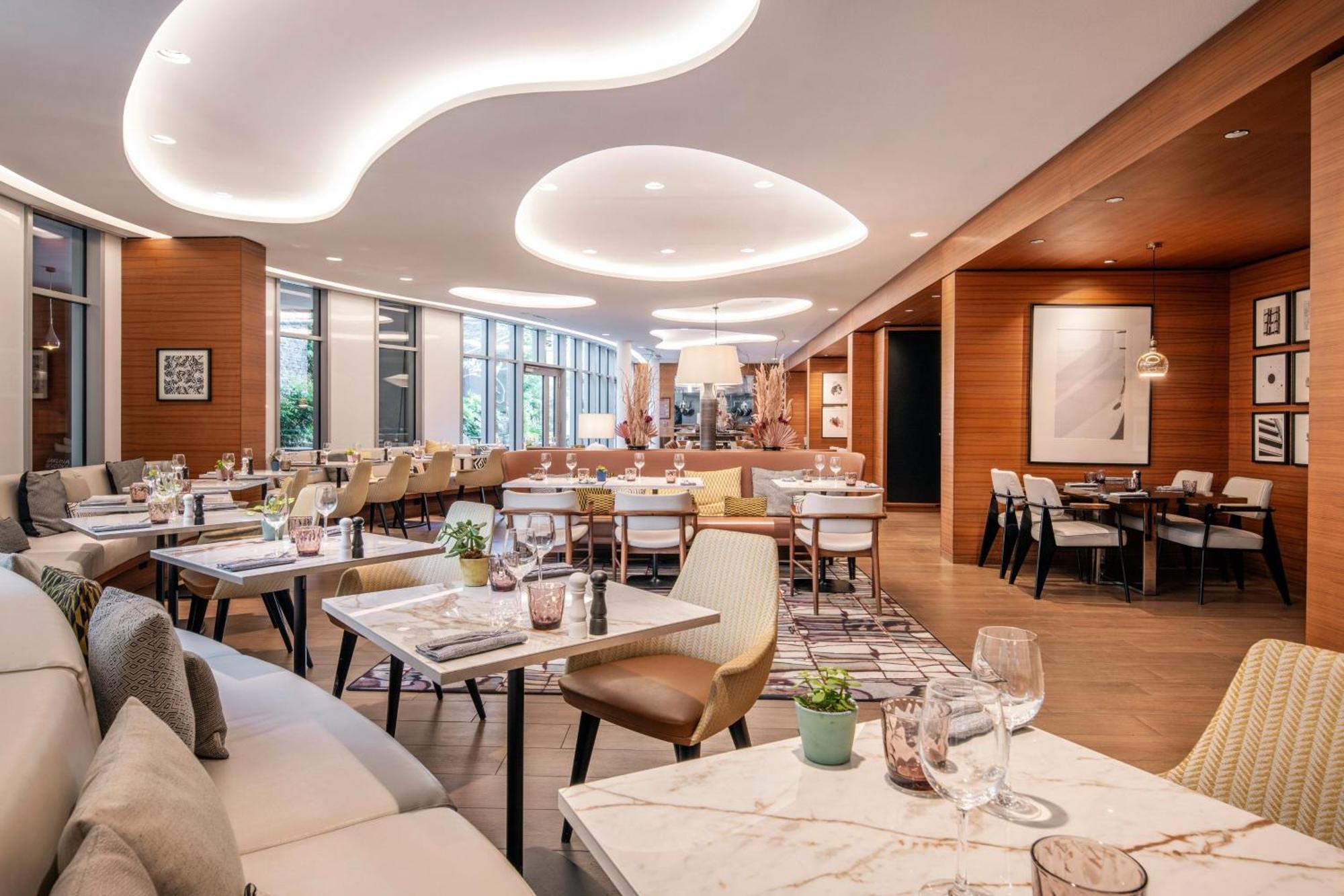 Renaissance Paris Republique Hotel & Spa Εξωτερικό φωτογραφία