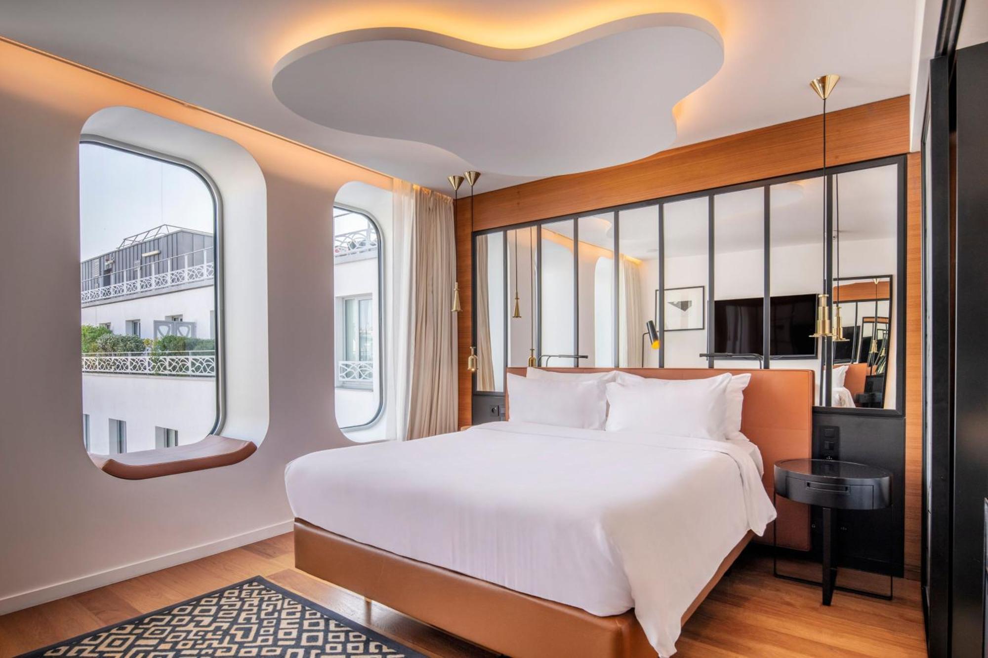 Renaissance Paris Republique Hotel & Spa Εξωτερικό φωτογραφία