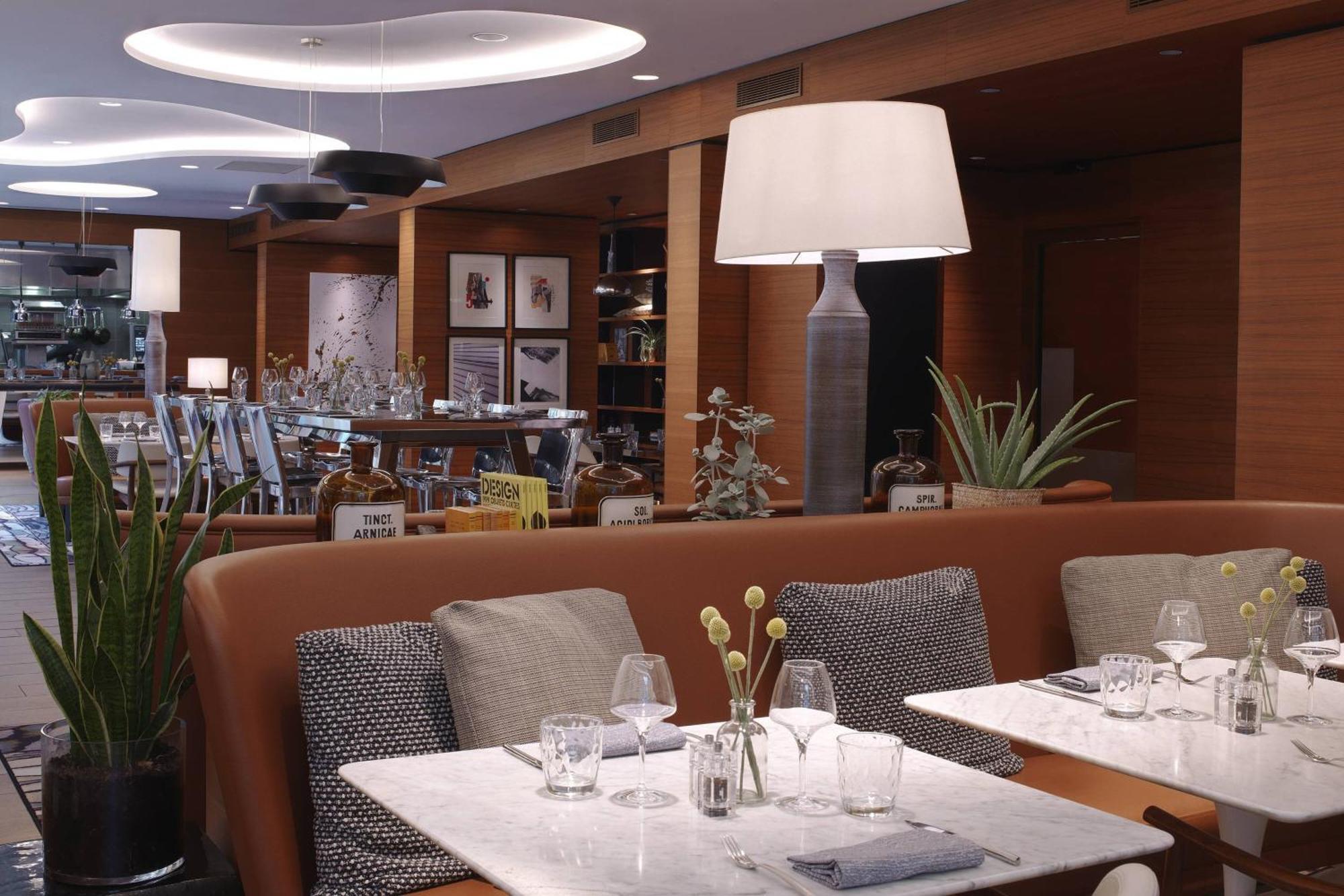 Renaissance Paris Republique Hotel & Spa Εξωτερικό φωτογραφία